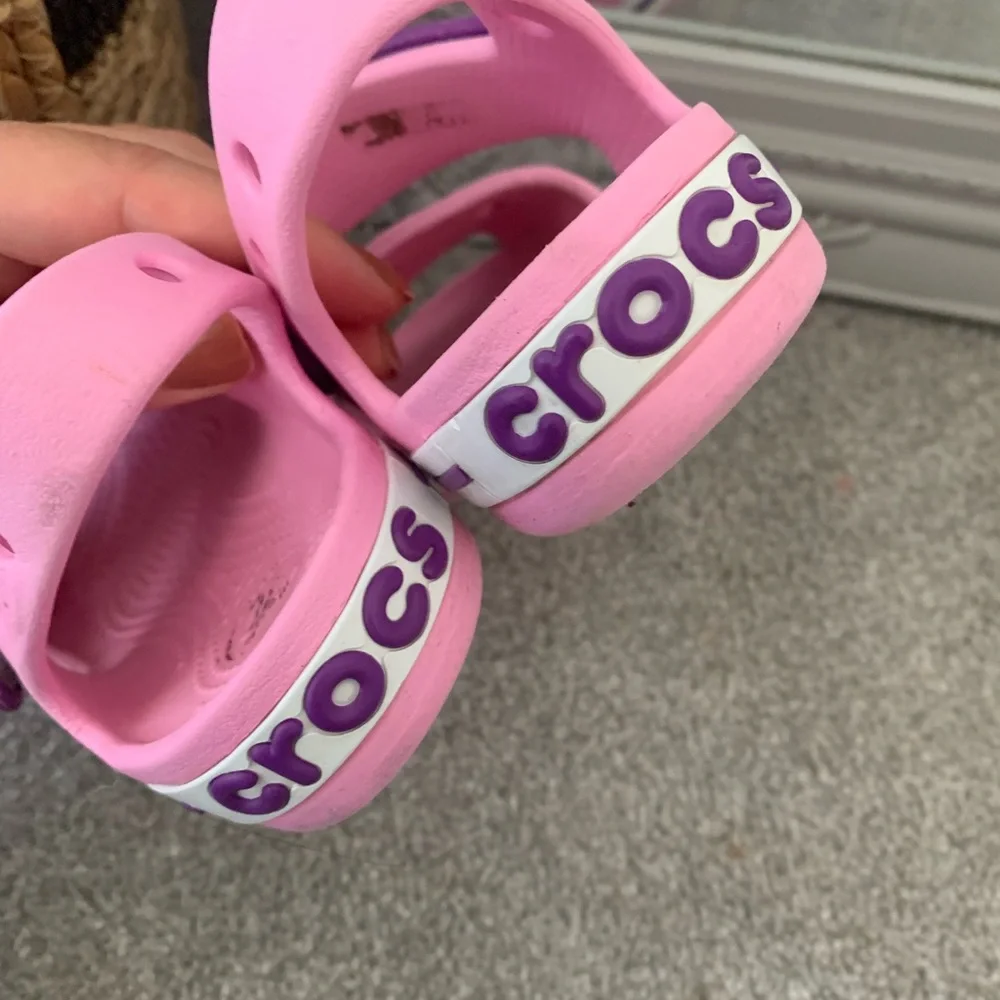 Crocs , Velcro strap ( size 19 ) child 13 UK - Picture 3 of 6